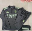 2025-2026 Real Madrid Club Club gray soccer uniforms with Long Trousers B2582