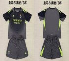 2025-2026 Real Madrid club black kid goalkeeper soccer jerseys