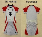 2025-2026 Bayern Munich white red kid soccer jerseys Conceptual version